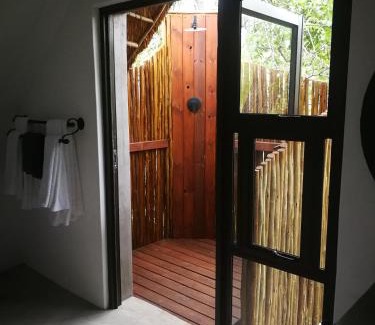 Marloth Park Ski Chalet | Kruger River Villas- Treetop Loft