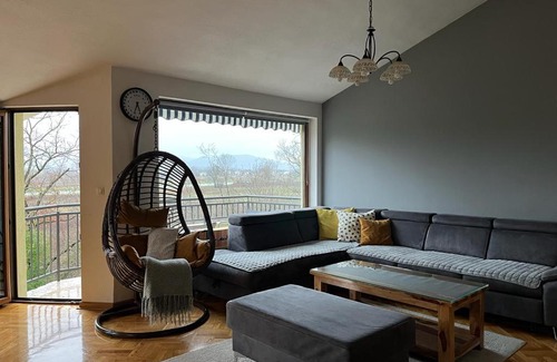 Ljubuski House | Kuća za iznajmljivanje Karla