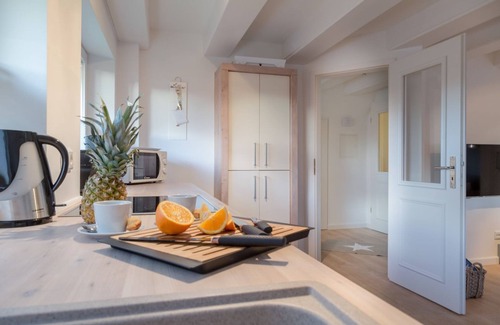 Tinnum Apartment | Kükeltje Reethof Sylt - Kükeltje - Your favorite little retreat under thatch in