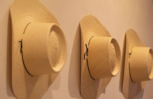 Zona Rosa Apartment | Kukun Edition Marsella Juarez