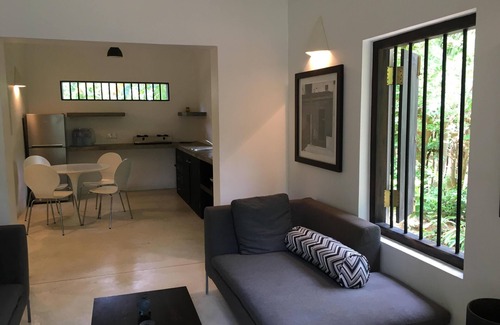 Morakatiyara House | Kumbuk: Two bedroom hideaway steps from Mawella Beach