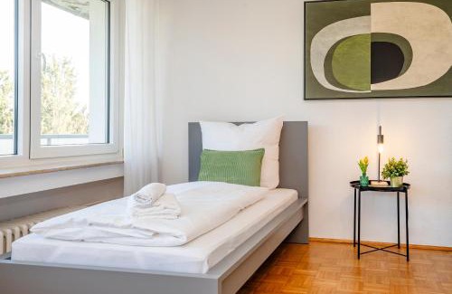 Heißen Apartment | Kurzzeitglück MH04 I 24h Self Check - In I WLAN