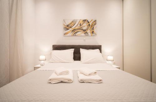 Chios Apartment | Kyra's Luxury Suites 4