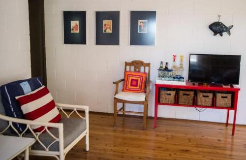 Bawley Point House | Kywong Beach Cottage - cosy beach escape