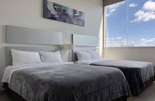 Angelopolis Bed & Breakfast | Lâviu B&B Luxe Suites