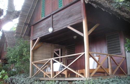 Madirokely Resort | L'heure Bleue