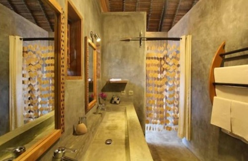 Madirokely Hotel | L'Heure Bleue