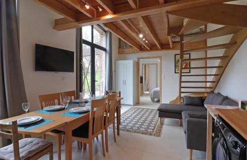 L'Aigle Apartment | L'Orangerie: Détente et Sport au Domaine Historique - FR-1-497-140