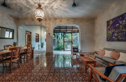 Zona Paseo Montejo House | La 54/in the hearth of downtown of Mérida
