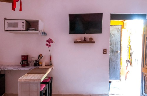 Luis Donaldo Colosio Apartment | La Adelita just 5 minutes walking to the public beach.