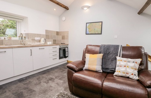 Lowick Cottage | LA'AL RIDDINGS, pet friendly, with a garden in Ulverston