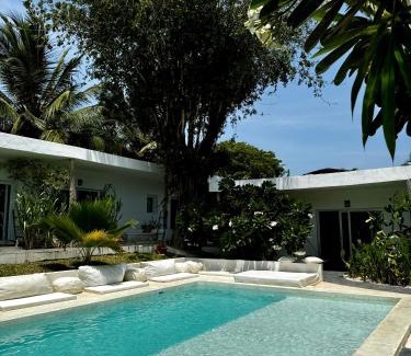 Kiwengwa Bed & Breakfast | La Base Hotel