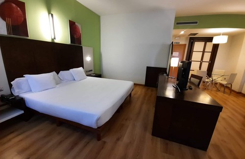 Periurbano - Rural Hotel | La Boroña