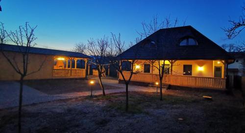 Viseu de Sus Ski Chalet | La Bunici
