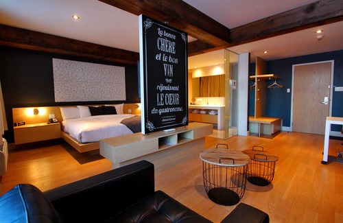 Scott Hotel | La Cache à Maxime