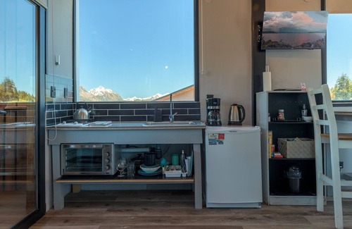 San Carlos de Bariloche Apartment | La Casa del Arbol. Stunning Mtn Views. Studio.