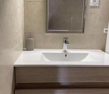 Montbrison Apartment | La Casa