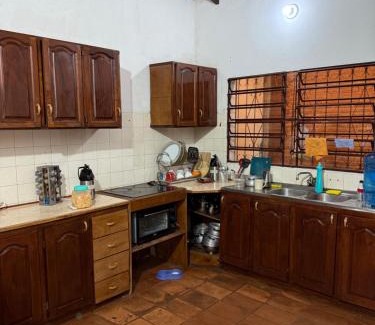 Encarnacion House | La Casa Siberia