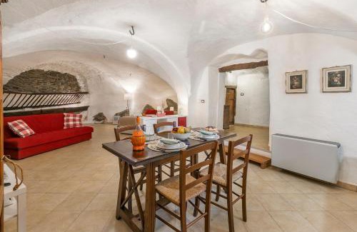 Usseaux Apartment | La Casetta Del Borgo - Happy Rentals