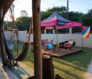 Meia Praia House | La Casita Casa Familiar Hospedagem e Camping Urbano