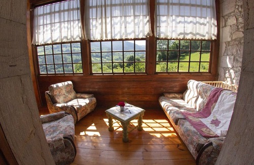 Alava House | La Casona de Belmonte Farmhouse