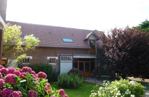 Beugny Bed & Breakfast | La Cense des 6 Sens
