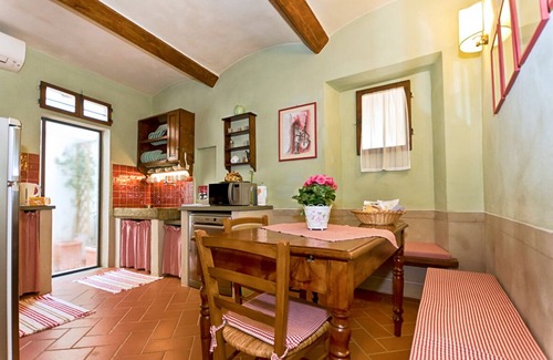 Oltrarno Apartment | La Chicca di Boboli - Romantic apartment in Florence