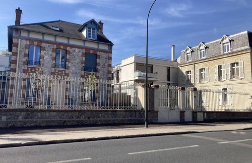 Saint-Germain-en-Laye Apartment | La Clé D'astrid