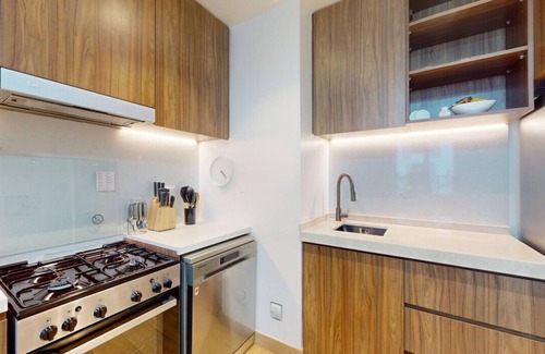 Dubai Apartment | La Cote Building 2 - Spacious One Bedroom