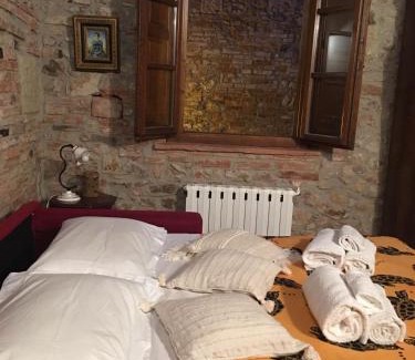 Montepescali Apartment | La Divina Dimora Il Castello degli Spiriti Magni