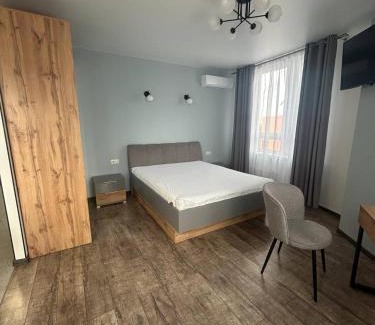 Holosiivskyj Apartment | La familia ЖК республіка 195