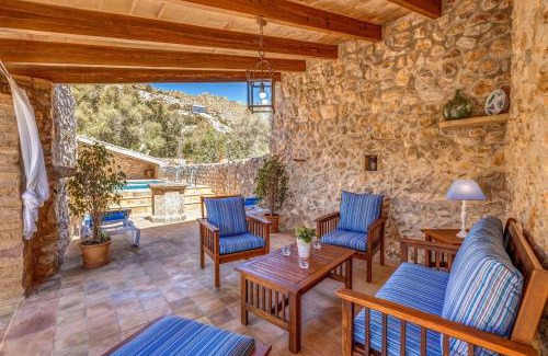 Urbanitzacio la Font House | La Font - Vallem Properties