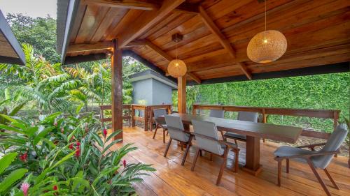 La Fortuna House | La Fortuna Country House By Chachagua Rainforest
