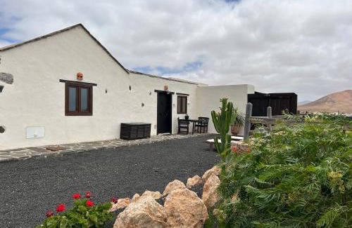 Puerto del Rosario House | La Hacienda de Tefia