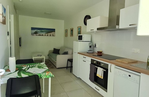 Audenge House | La Hutte Logement Neuf 28m² Équipé Tout Confort Situé Coeur du Bassin D'arcachon