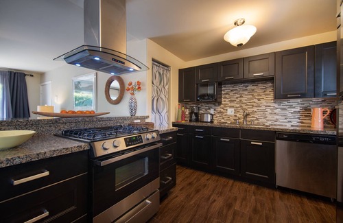 La Jolla Shores Apartment | La Jolla Shores Beach Flat Steps to the Ocean