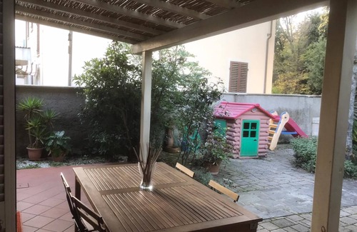 Marina di Pietrasanta House | ❤️La Little house in verde❤️, 100 mt from the SEA!