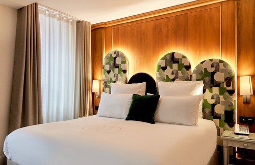Colmar Centre Ville Hotel | La Maison des Têtes