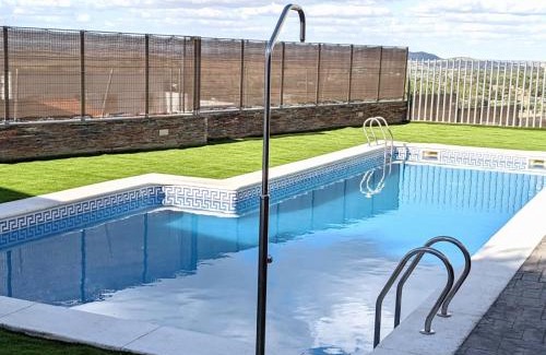 Segura de Leon Apartment | La Martela de Segura dúplex rural piscina