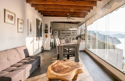 El Santuario House | La mejor vista de Valle de Bravo, 3 Habitaciones con baño, jacuzzy y alberca