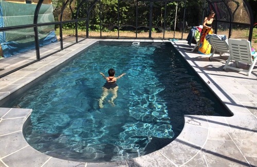 Florac House | La petite Magnanerie, detached house in private wooded grounds, swimming pool access