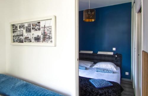 Quartier des Eaux-Claires Apartment | La petite Maison
