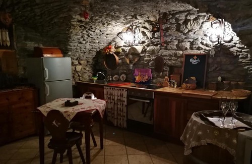 Arpuilles Apartment | la petite maisonnette