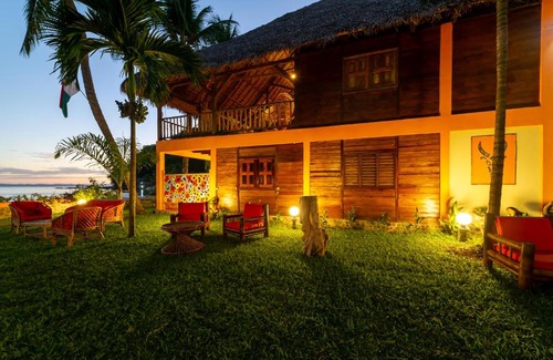 Madirokely Hotel | La Plage de Le Zahir