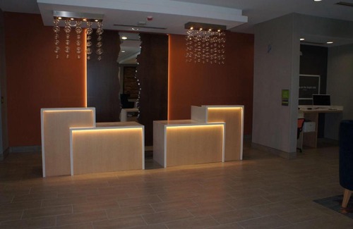 Altoona Hotel | La Quinta by Wyndham Altoona Des Moines