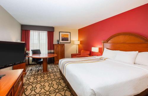 North Platte Hotel | La Quinta by Wyndham North Platte