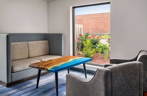 Reynoldsburg Hotel | La Quinta Inn by Wyndham Columbus Airport Area