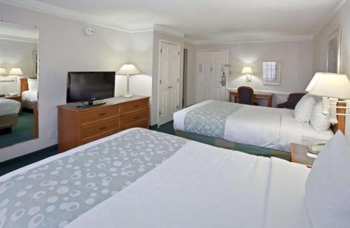 North Central Omaha Hotel | La Quinta Inn by Wyndham Omaha West