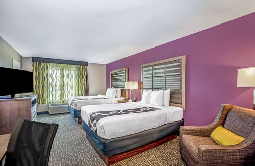 Kearney Hotel | La Quinta Inn & Suites by Wyndham Kearney