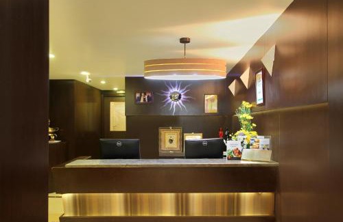 5th Block Hotel | La Sara Grand